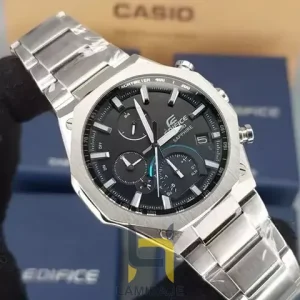 خرید ساعت مچی مردانه کاسیو ادیفایس Casio Edifice EQB-1100D نقره‌ای، ساعت دیجیتال با بند فلزی و صفحه مشکی.