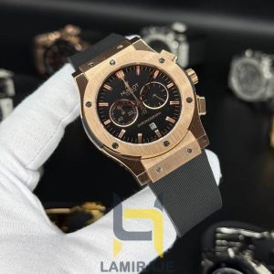 ساعت مچی مردانه هابلوت Hublot مدل کرنوگراف، دیجیتال، بند چرمی مشکی، خرید ساعت لوکس با موتور ژاپنی.