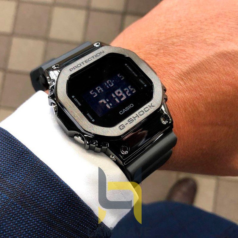ساعت مچی مردانه کاسیو Casio مدل GM-5600-1DR دیجیتال سرمه‌ای، خرید ساعت لوکس و کژوال با بند رزین ضد ضربه