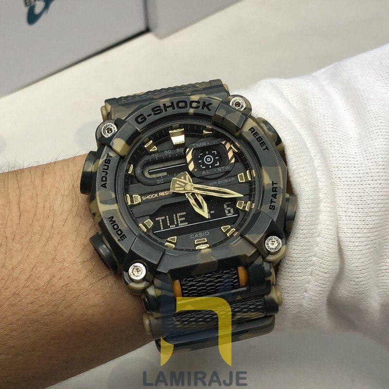 ساعت مچی مردانه کاسیو جی‌شاک Casio G-Shock GA-900 چریکی سبز، ساعت دیجیتال اسپرت برای خرید.