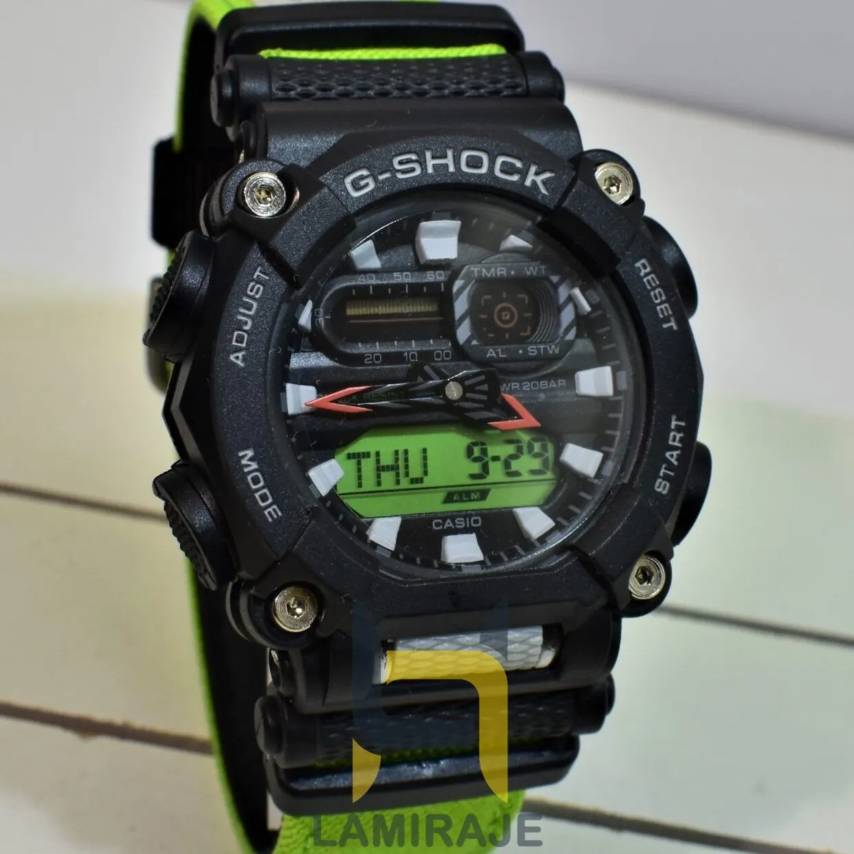 ساعت مچی مردانه جیشاک GA-900C-1A4DR سبز، ساعت دیجیتال اسپرت، خرید ساعت مقاوم و شیک.