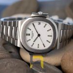 ساعت مچی مردانه پتک فیلیپ ناتیلوس Patek Philippe NUATILOS دیجیتال سفید، خرید ساعت کلاسیک و شیک.