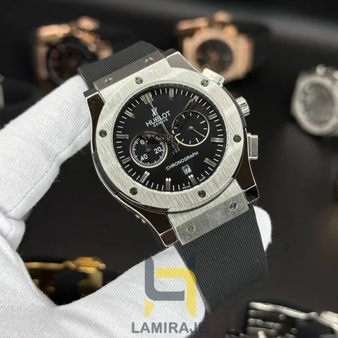 ساعت مچی مردانه هابلوت Hublot Chronograph 3313SK دیجیتال مشکی، خرید ساعت با بند رابر مقاوم و طراحی خاص.